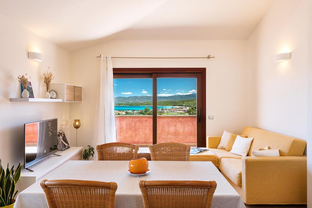 Homey Experience - Terrace Sea View Apartment Olbia